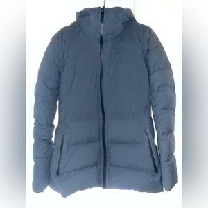 EUC Lululemon Sleet Street Jacket Iron Blue size 8